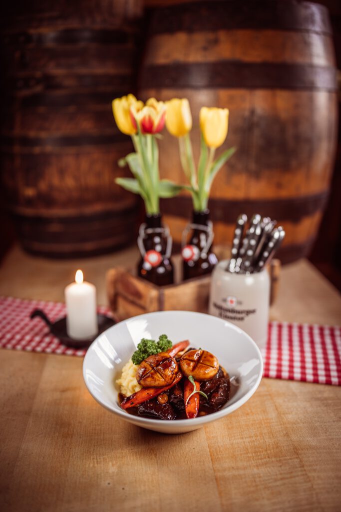 Nahaufnahme eines Gerichts im Restaurant Weltenburger am Dom.